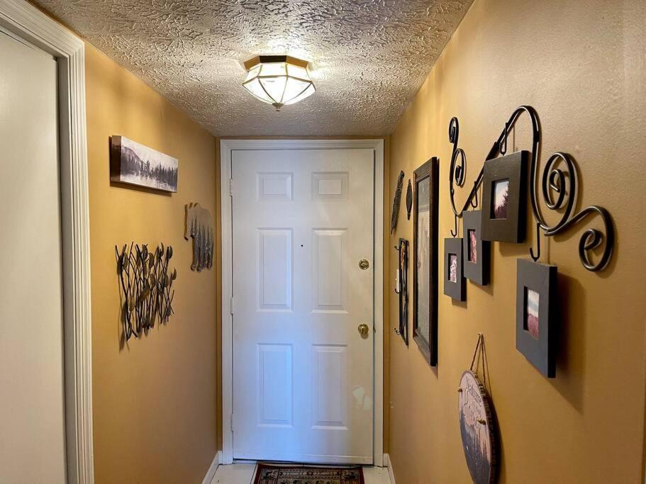 Relaxing Mountain Condo In Gatlinburg With City View ! Экстерьер фото